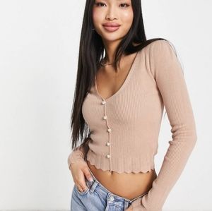 NWOT Miss Selfridge long sleeve faux pearl V-neck rib top in camel Size …